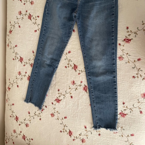 Levi's 721 High Rise Ankle Skinny - Picture 3 of 5